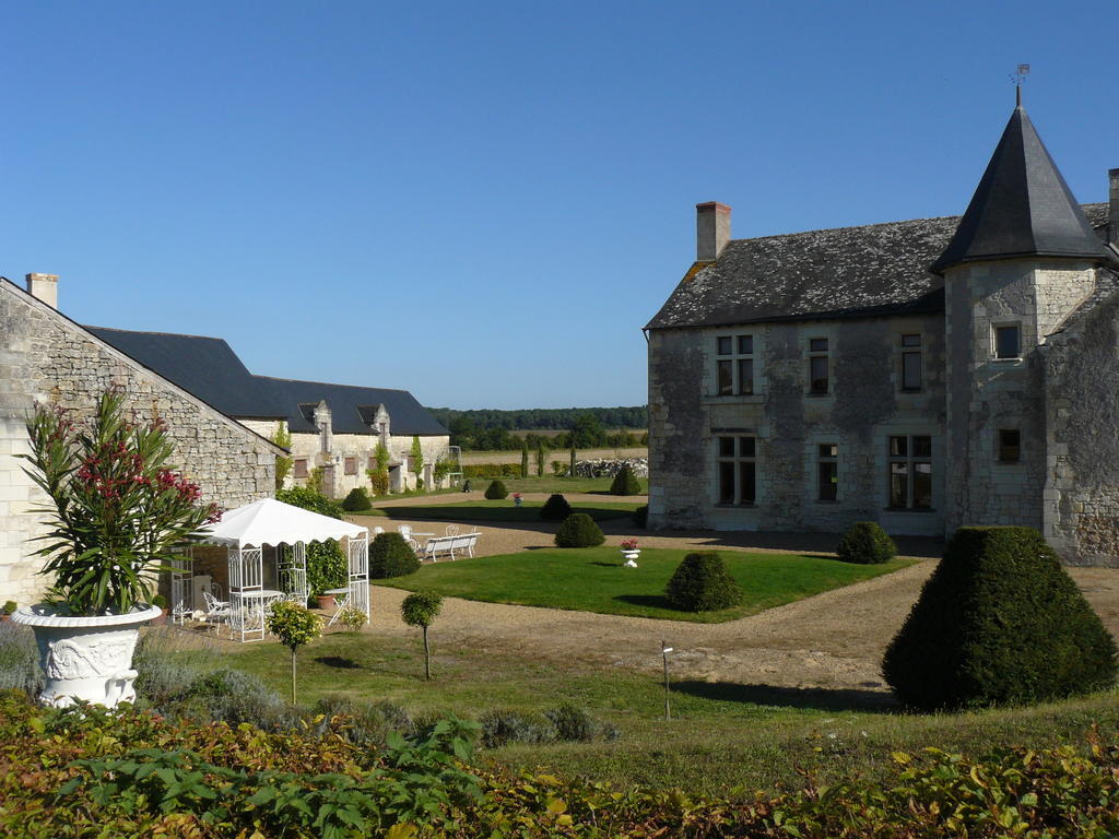 Manoir Du Bois Noblet Panzió Louerre Kültér fotó